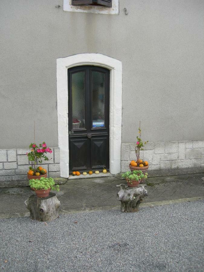 Bed and Breakfast Sous La Glycine Mielan Экстерьер фото